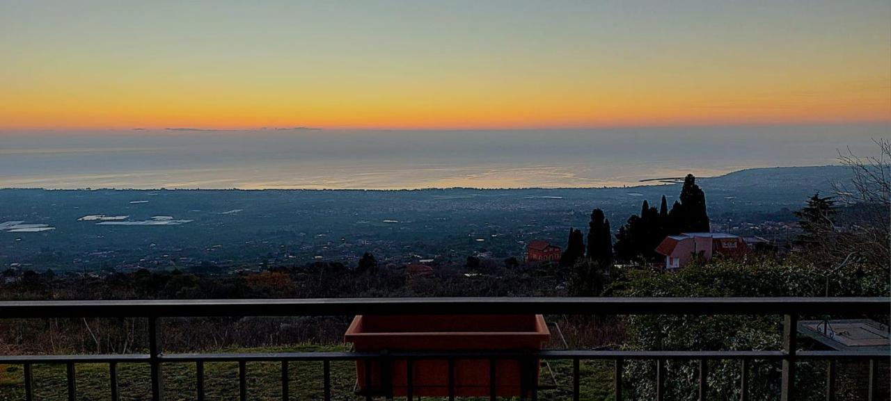 Villa Elena Mascali Esterno foto