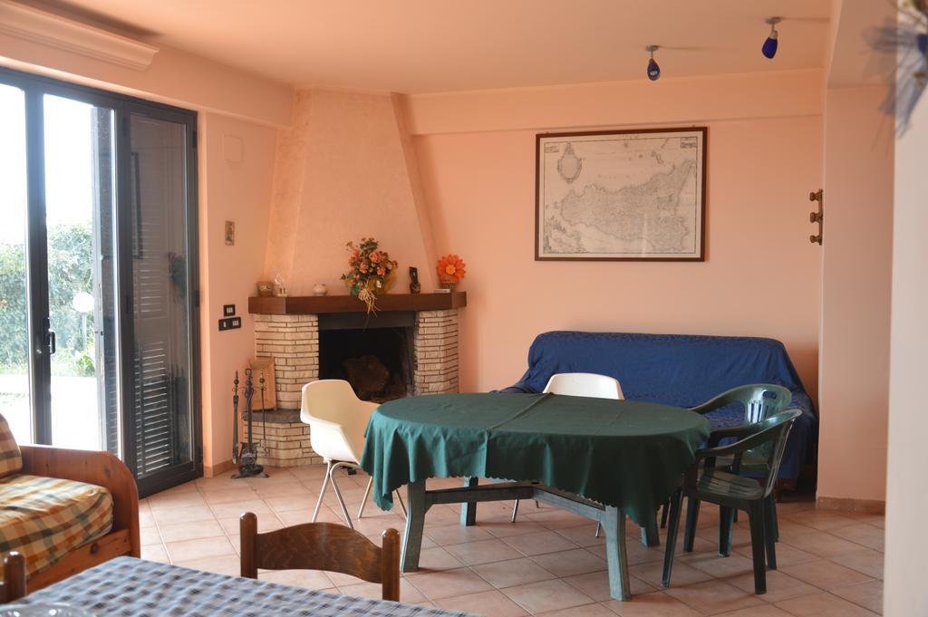 Villa Elena Mascali Camera foto
