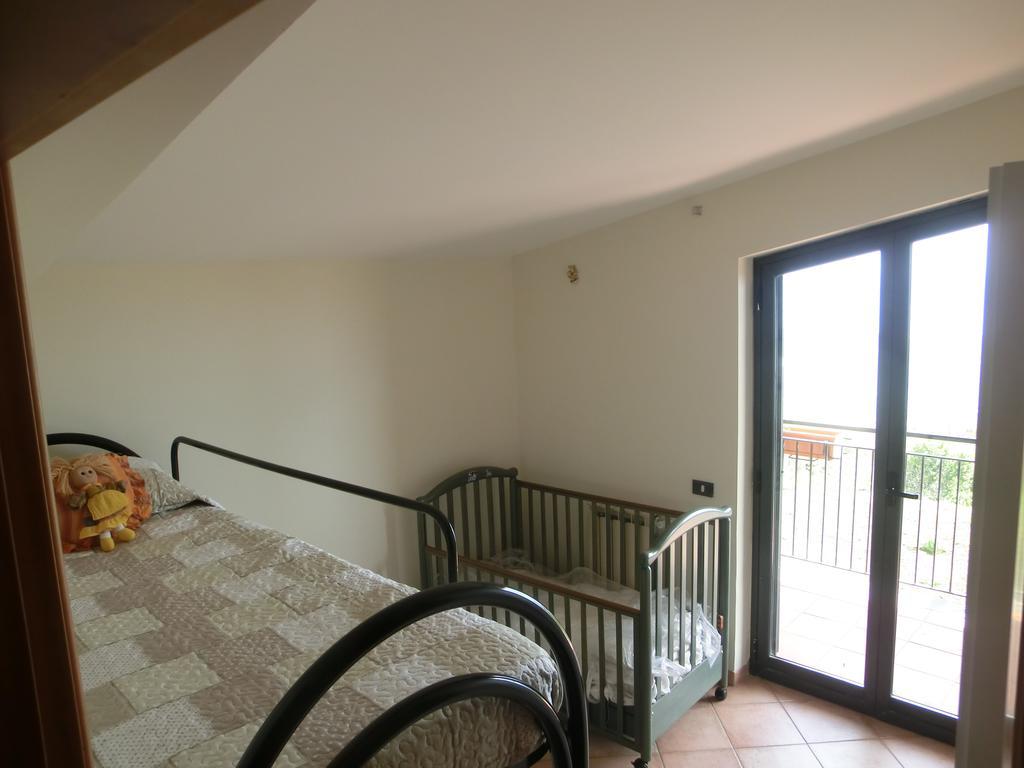 Villa Elena Mascali Esterno foto